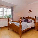 Michaeleen's Manor 4* Конг