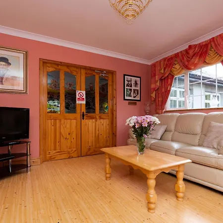 فندق مبيت وإفطار Michaeleen's Manor