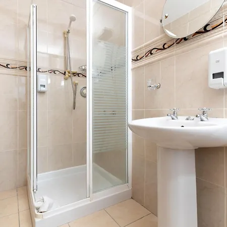 Bed and Breakfast Michaeleen's Manor 4*