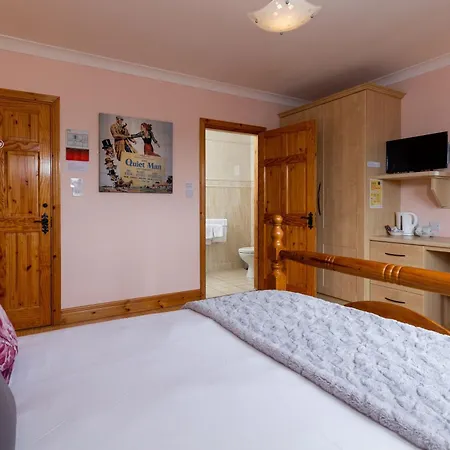 Michaeleen's Manor كونغ