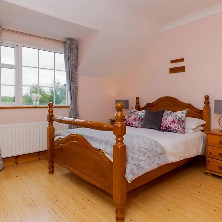 Michaeleen's Manor 4* Cong