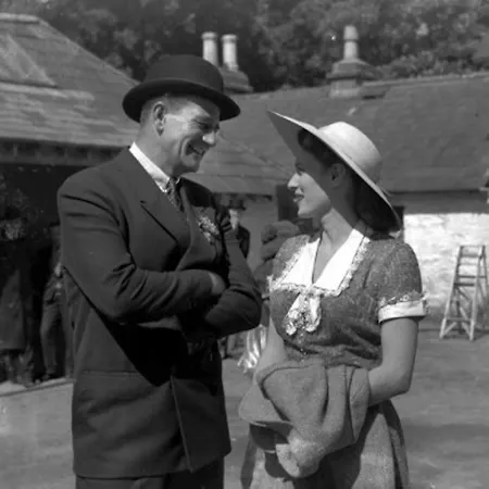 فندق مبيت وإفطار Michaeleen's Manor كونغ