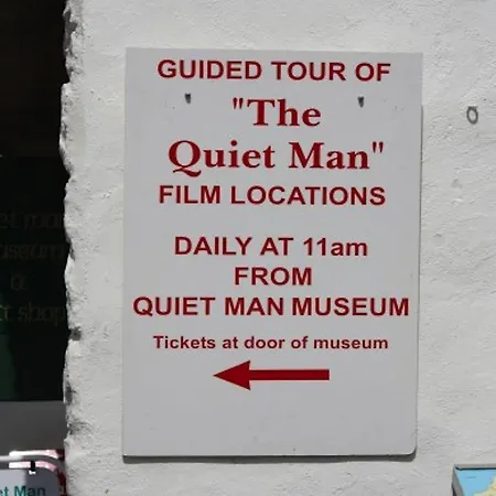 فندق مبيت وإفطار Michaeleen's Manor كونغ