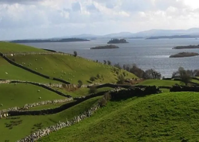 Michaeleen's Manor Bed & Breakfast 4*