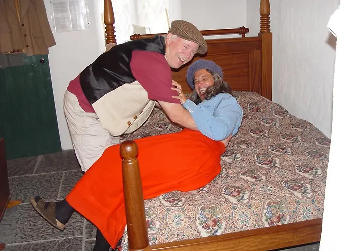 Michaeleen's Manor Cong